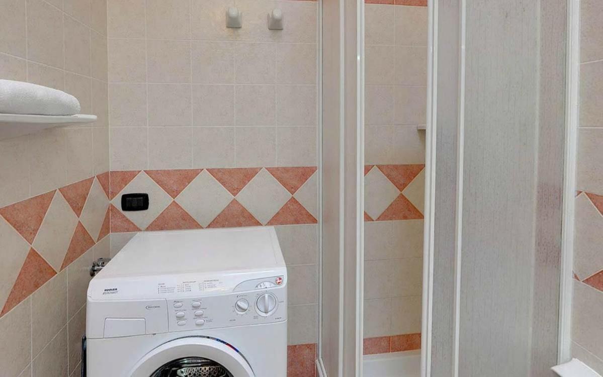 فيلابوتزو Residence Il Borgo Di Porto Corallo المظهر الخارجي الصورة