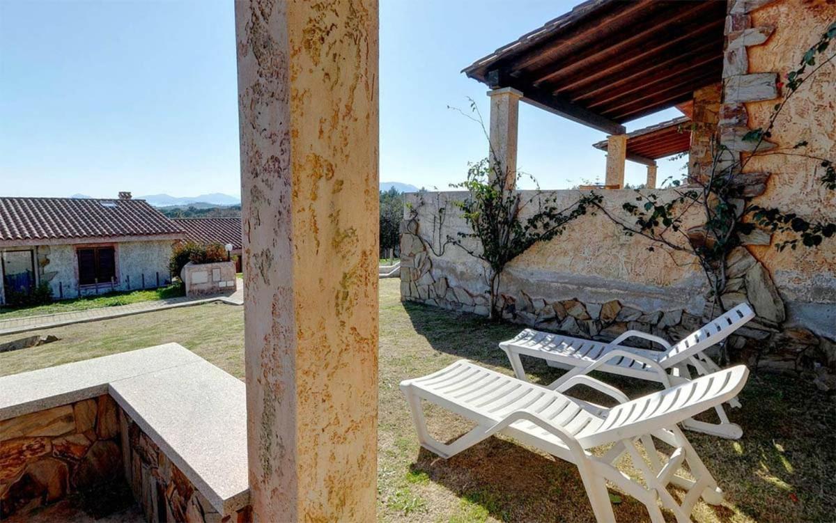 فيلابوتزو Residence Il Borgo Di Porto Corallo المظهر الخارجي الصورة