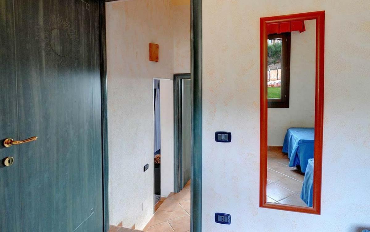 فيلابوتزو Residence Il Borgo Di Porto Corallo المظهر الخارجي الصورة